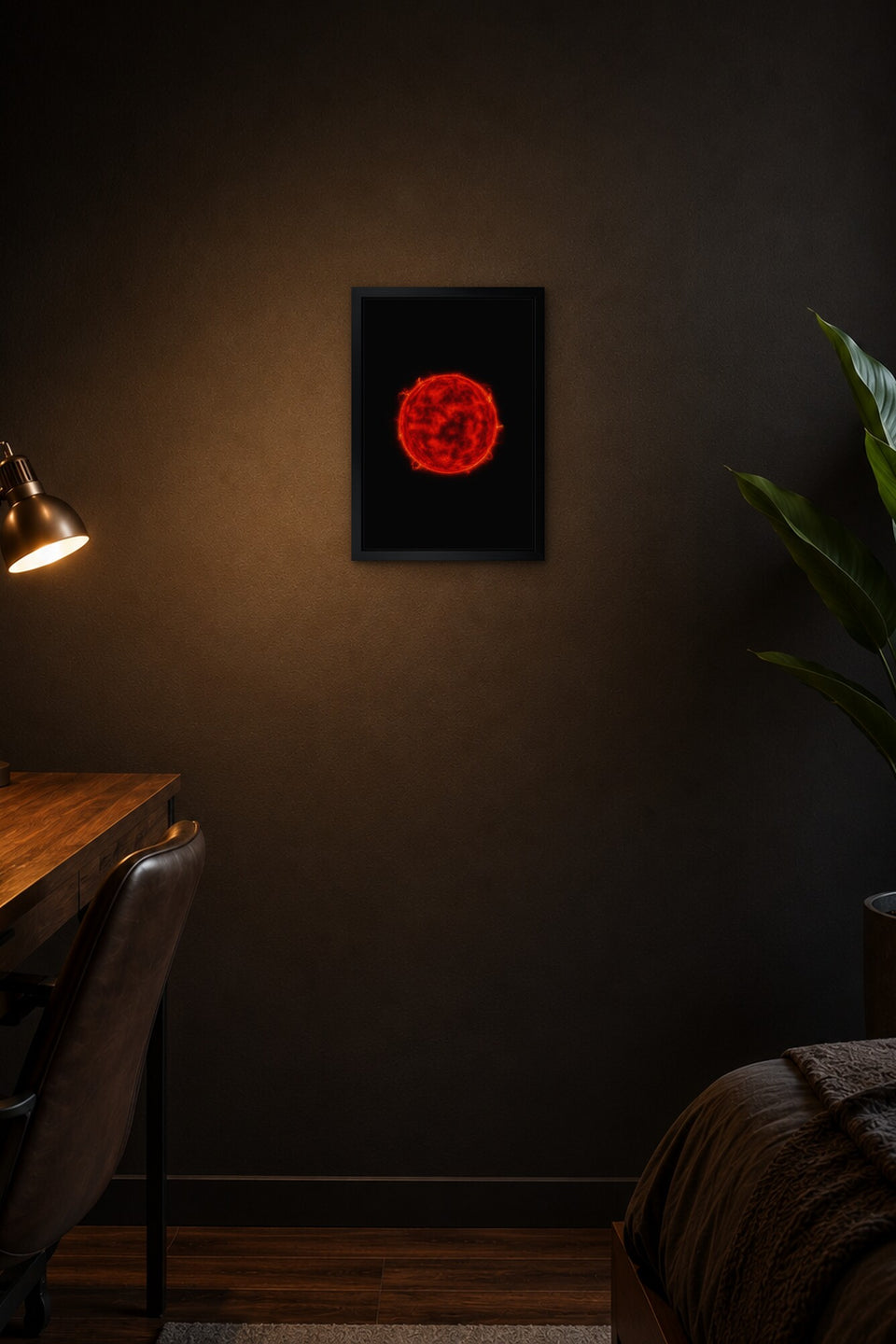 Simuliertes Bild: der gerahmte Supernova-Druck an einer Schlafzimmerwand.